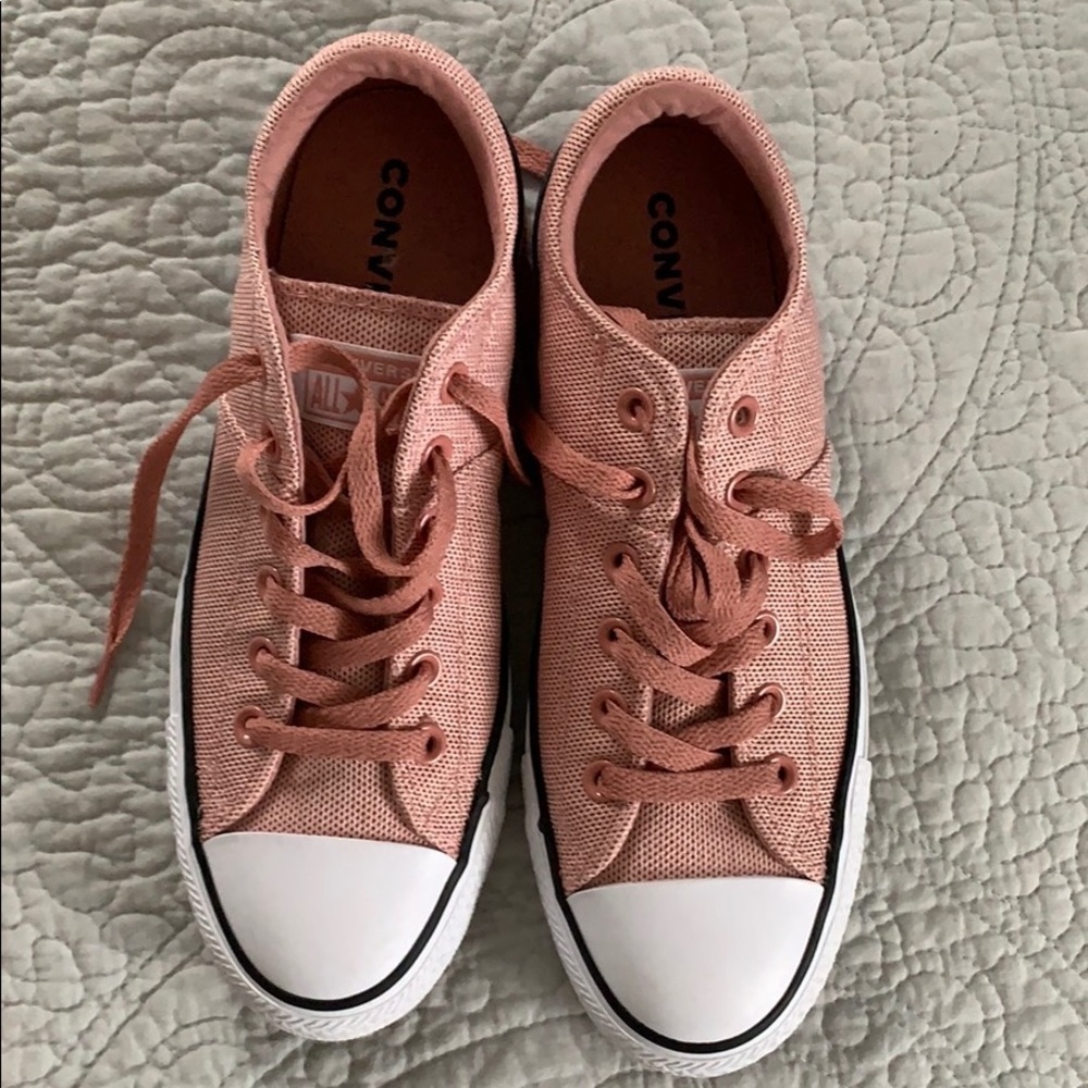 Ladies Converse sneakers